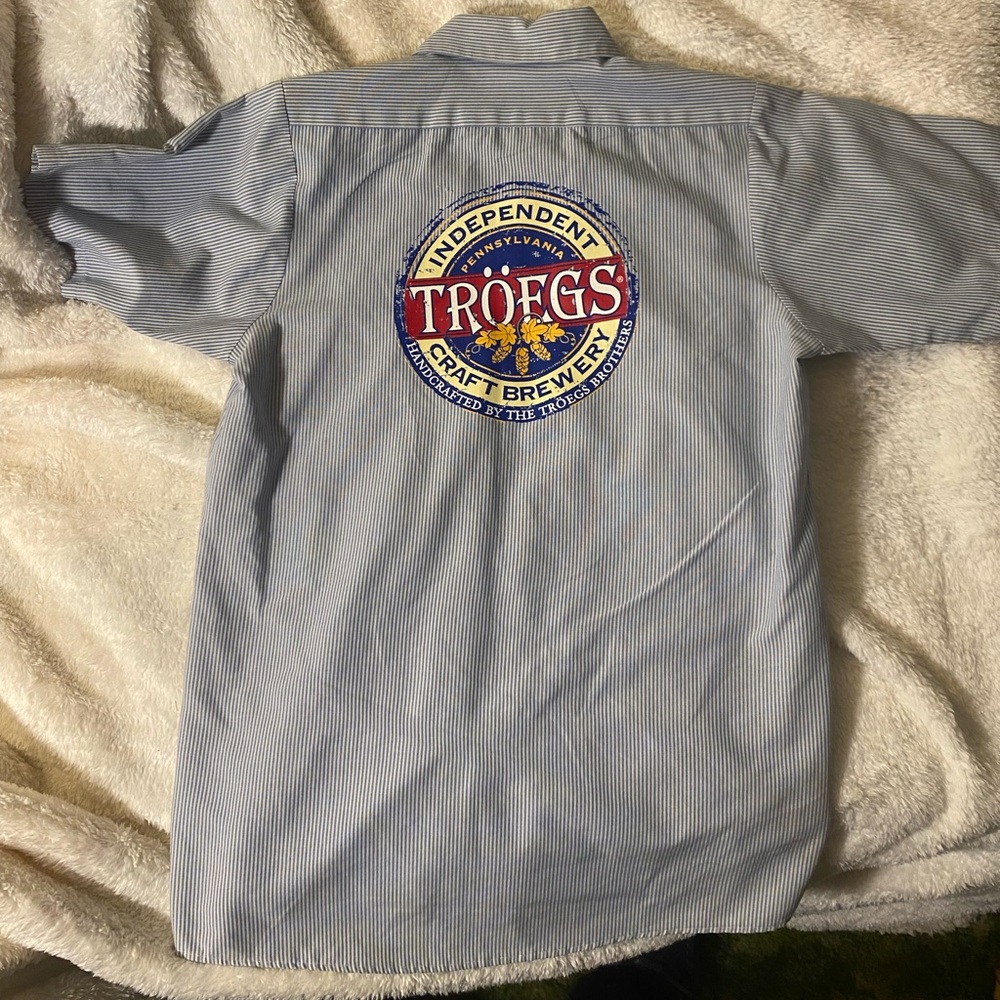 Tröegs Brewery Blue Casual Button Down Work Shirt with Short Sleeves